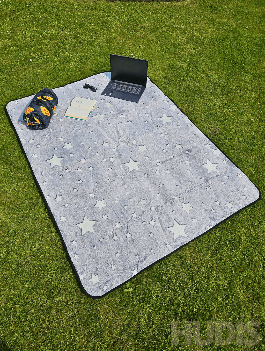Starry - Picnic Blanket